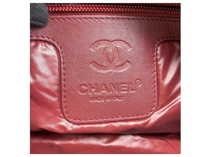 Borsa Tote CHANEL Matelassé Coco Mark Cocoon Small Nylon Black Borsa da donna Nero - vista 14
