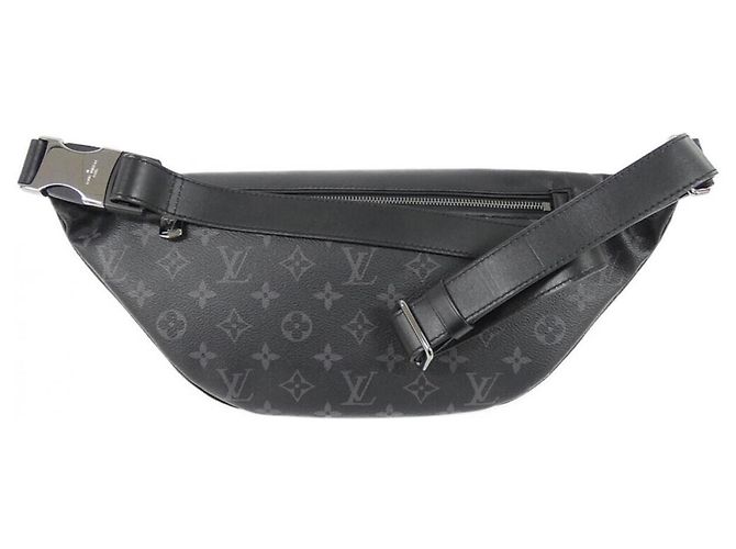 Borsa a tracolla Louis Vuitton Monogram Eclipse Discovery Bumbag Nero - vista 2