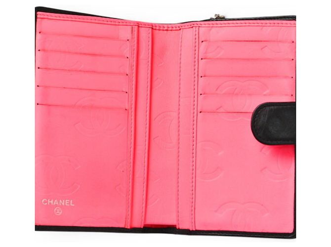 Chanel Klapperbrieftasche mit Cambon-Logo, schwarz. - Ansicht 8