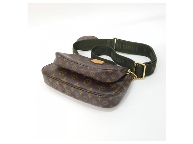 Bolso de hombro Louis Vuitton Monogram Multi Pochette Accessoires Caqui - vista 3