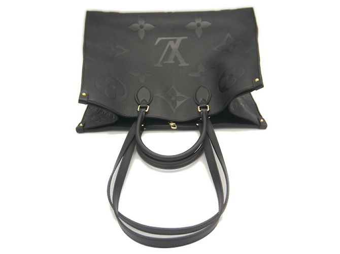 LOUIS VUITTON Borsa OnTheGo GM Monogram Empreinte Nero - vista 7