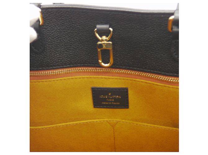 LOUIS VUITTON Borsa OnTheGo GM Monogram Empreinte Nero - vista 9