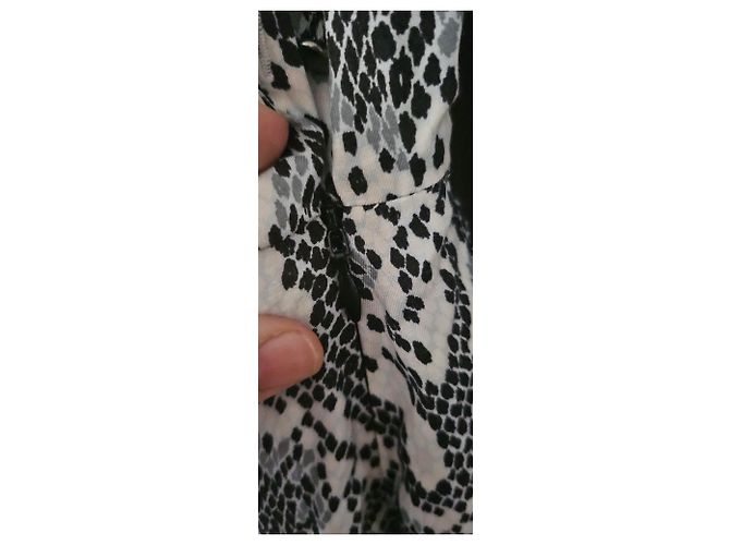 Vestido Ikks estampado de serpiente Negro Blanco Gris - vista 6