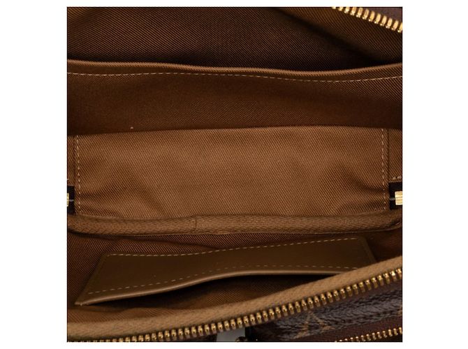 Borsa a tracolla Louis Vuitton Monogram Utility Marrone - vista 6