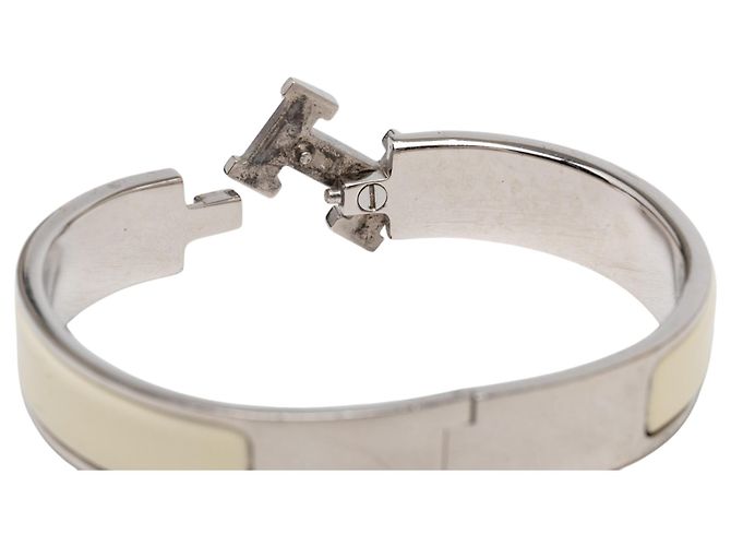 Pulsera Hermès Clic Clac H en esmalte blanco estrecho PM Crudo - vista 5