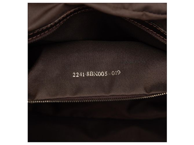 Bolso de hombro Fendi en lona Zucchino beige - vista 6