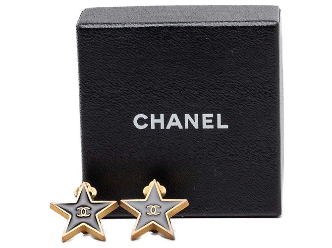 Orecchini a clip Chanel Black CC Gold Plated Enamel Star Nero - vista 4
