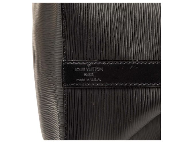 Louis Vuitton Petit Noe em couro Epi preto - vista 5