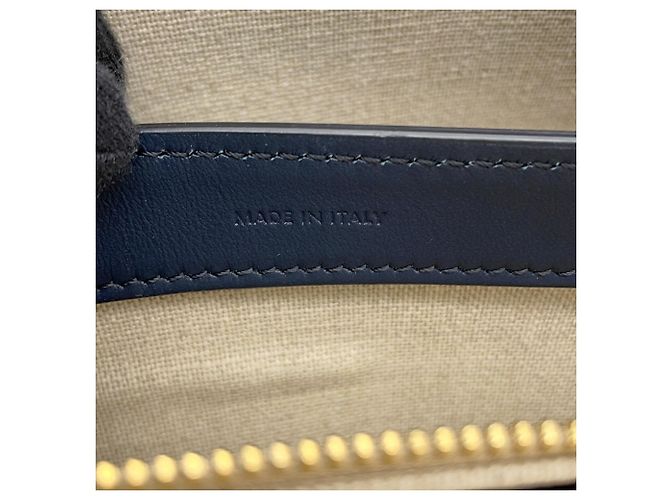 16 Céline Borsa a mano e borsa a tracolla Celine in rafia blu navy - vista 15
