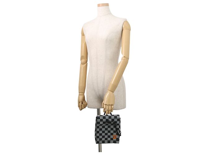 Borsa a tracolla Louis Vuitton Damier Distorted Steamer XS Nero Bianco - vista 4