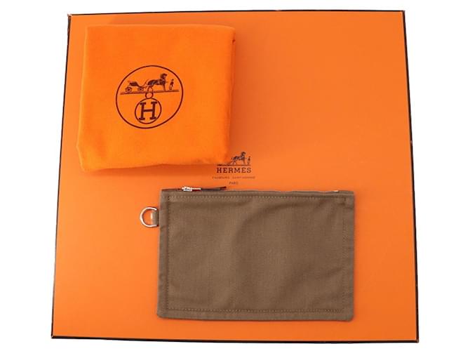 Hermès Borsa Hermes Valparaiso PM Taupe - vista 17