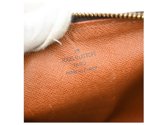 Louis Vuitton Papillon Monogram Canvas 26 - vue 5