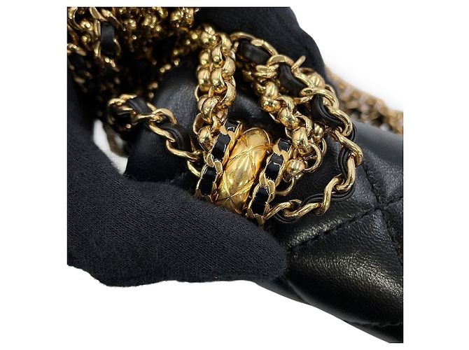 Borsa a tracolla Chanel in pelle nera con catena Nero - vista 13