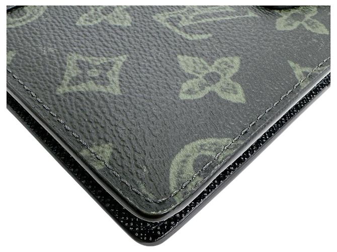 Brazza Louis Vuitton Dark Green Monogram Bi-fold Wallet Multiple colors - view 6