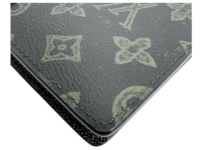 Brazza Louis Vuitton Dark Green Monogram Bi-fold Wallet Multiple colors - view 8