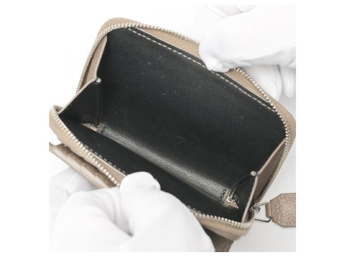 Cartera de doble pliegue en cuero grisáceo Saint Laurent - vista 6
