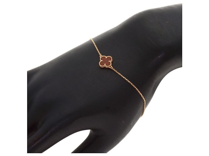 Bracelet Sweet Alhambra en Cornaline Van Cleef & Arpels - vue 5