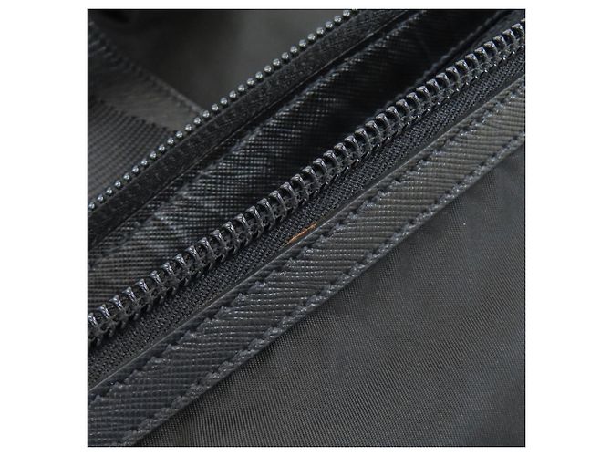 Bolsa tote Prada em nylon preto - vista 11