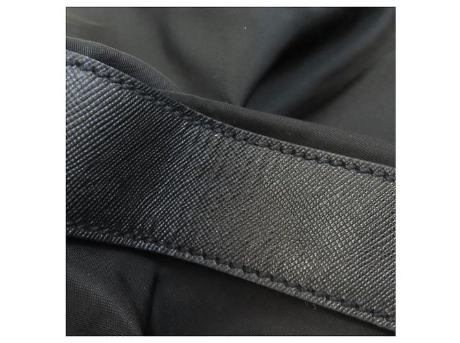Bolsa tote Prada em nylon preto - vista 13