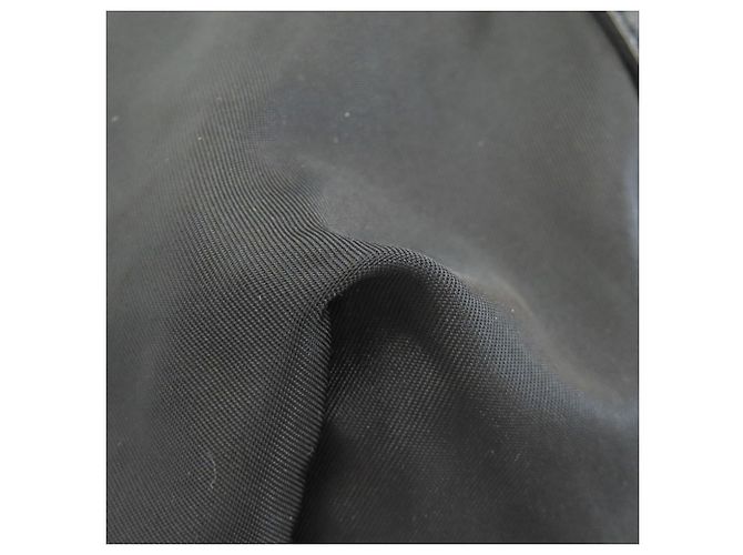 Bolsa tote Prada em nylon preto - vista 19