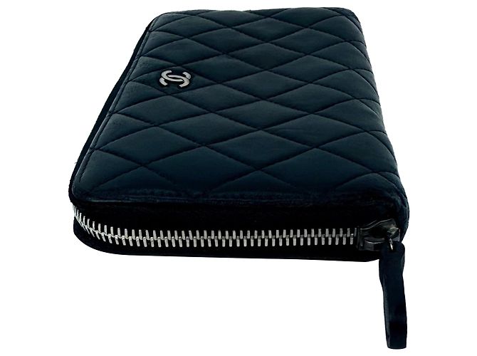 Portafoglio Chanel Classic Quilted Lambskin Zip Around Nero - vista 4