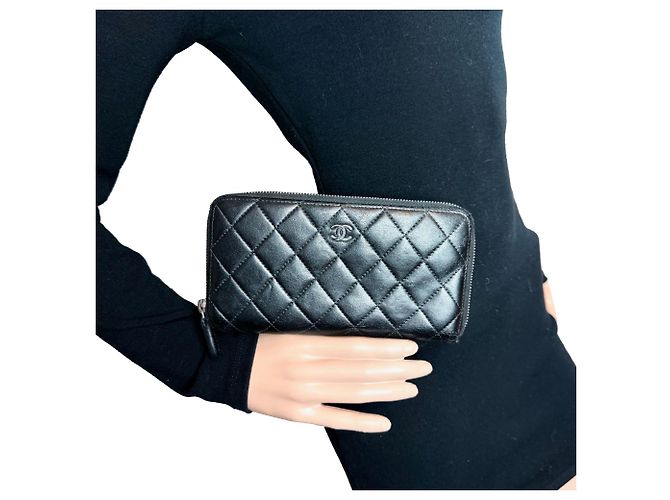 Portafoglio Chanel Classic Quilted Lambskin Zip Around Nero - vista 6