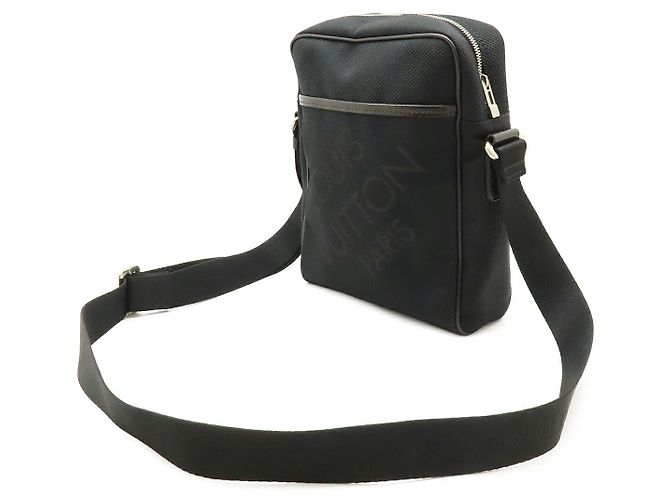 Bolsa de ombro Louis Vuitton Damier Geant Canvas Citadin NM Preto - vista 2