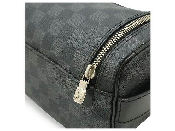Beauty case Louis Vuitton Damier Graphite Nero - vista 5