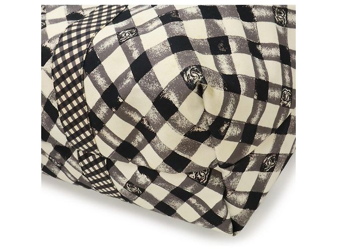 Borsa Tote in tela con motivo vichy Chanel Nero - vista 3