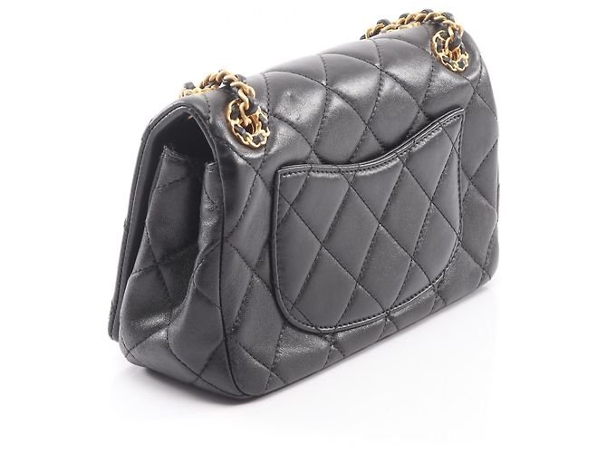 Borsa a tracolla Chanel 19 in agnello nero - vista 4