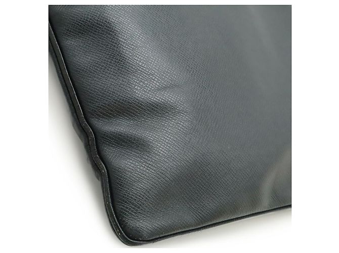 Borsa a Spalla Louis Vuitton Taiga Sasha Blu - vista 9