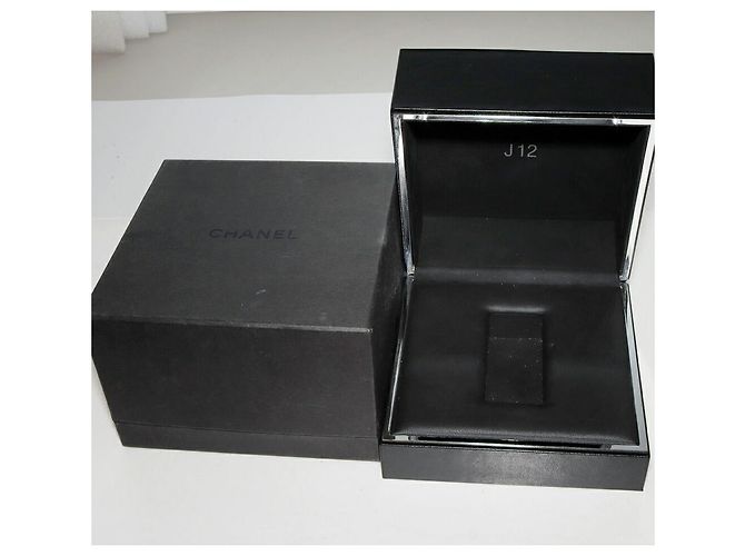 Chanel J12 Black Ceramic Schwarz - Ansicht 3