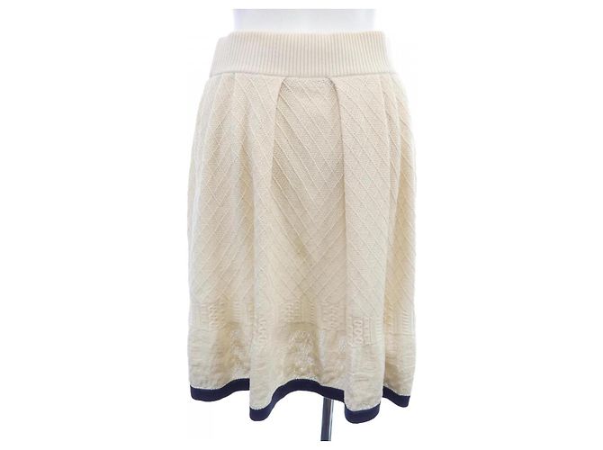 Timeless Gonna Chanel Beige - vista 2