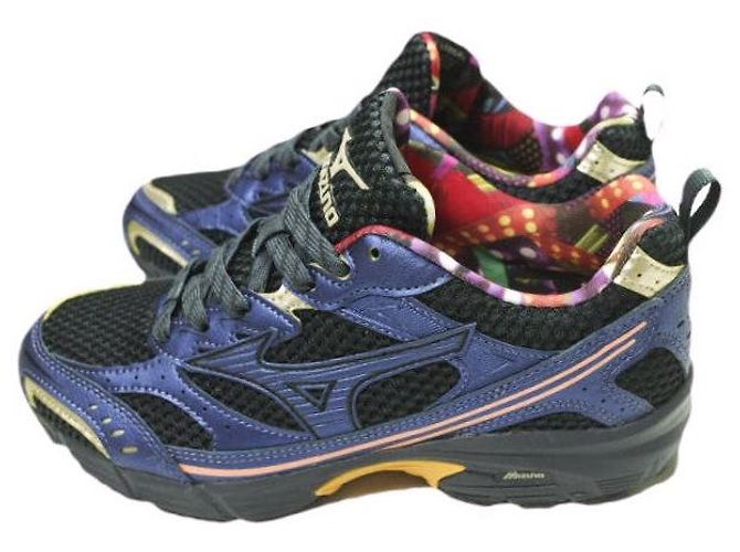 Autre Marque Sneakers Mizuno MXR Osaka Pack in fibra sintetica e pelle artificiale Nero Blu navy - vista 2