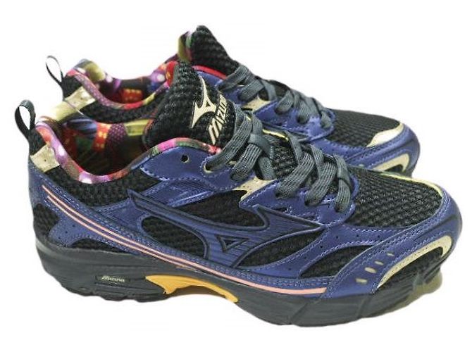 Autre Marque Sneakers Mizuno MXR Osaka Pack in fibra sintetica e pelle artificiale Nero Blu navy - vista 3