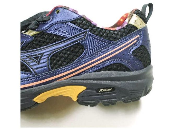 Autre Marque Sneakers Mizuno MXR Osaka Pack in fibra sintetica e pelle artificiale Nero Blu navy - vista 8