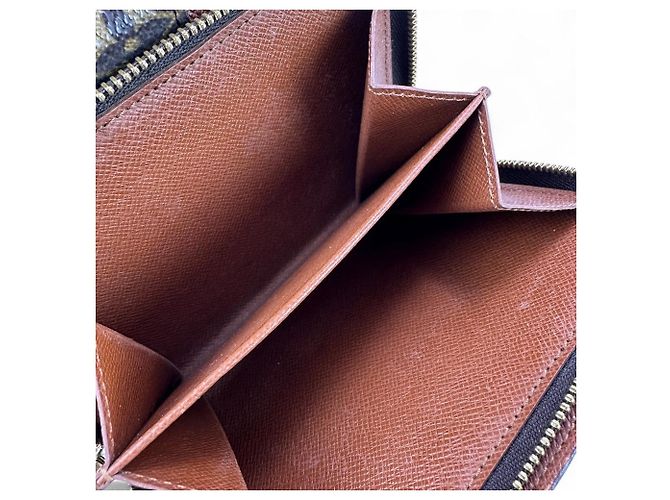 Cartera Louis Vuitton Porte Papier Zip Monogram Castaño - vista 9