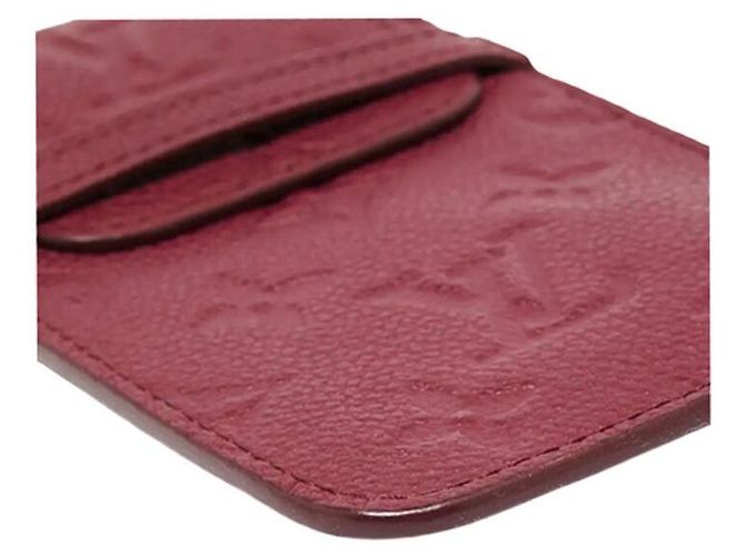 Louis Vuitton Custodia per Telefono Monogram Empreinte in Pelle Rosa - vista 4
