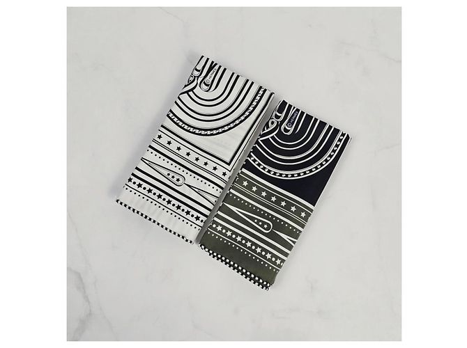 Hermès Sciarpa in seta da donna Grand Tralala Twilly Argento - vista 12