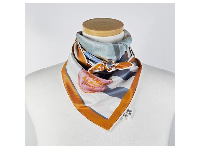 Hermès Il Nuovo Record Foulard in Seta Carre da Donna Marrone - vista 12