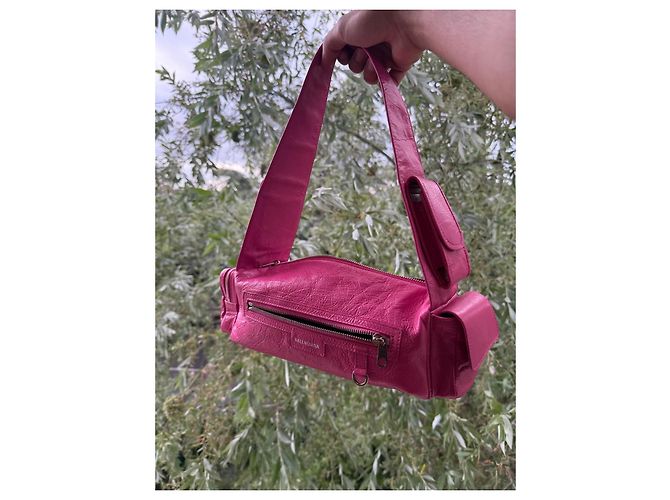 Bolso bandolera Balenciaga Superbusy Small Leather Rose Vif en Cuero - vista 4