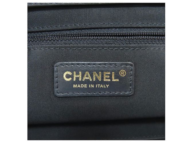 Borsa Tote Chanel Matelassé in pelle nera Nero - vista 6