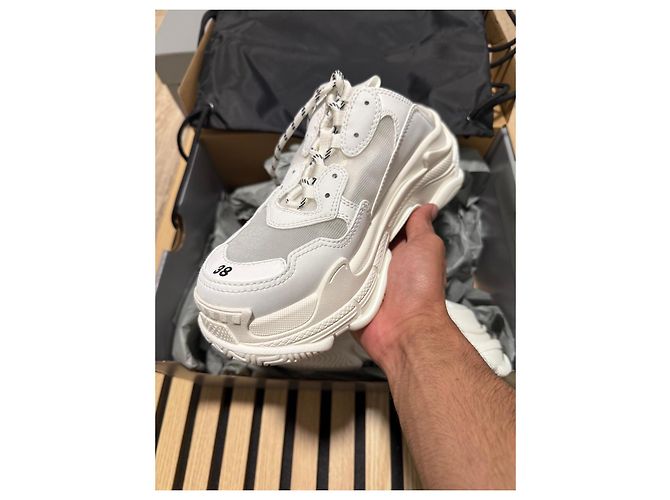 Balenciaga Triple S Sneaker weiß - Ansicht 6