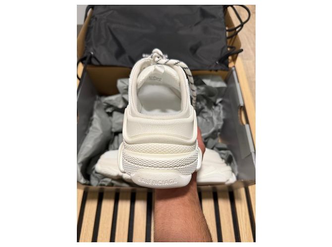 Balenciaga Triple S Sneaker weiß - Ansicht 8
