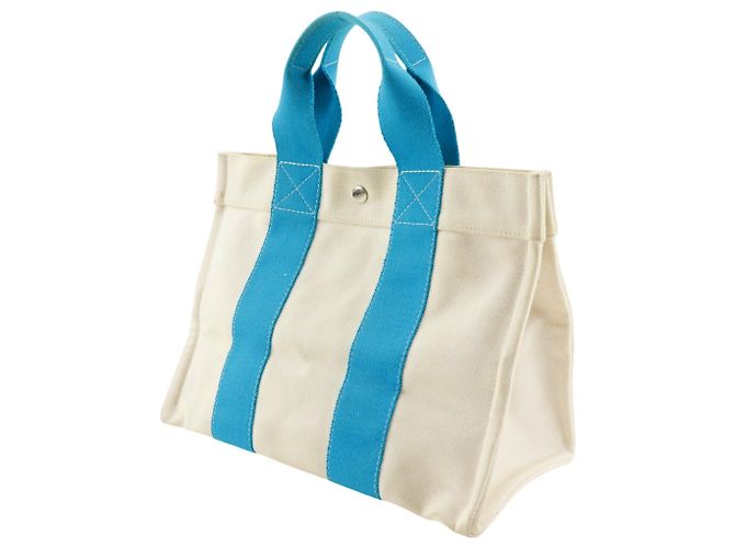 Hermès Hermes Bora PM Tote Bag in Hellblau und Weiß - Ansicht 2