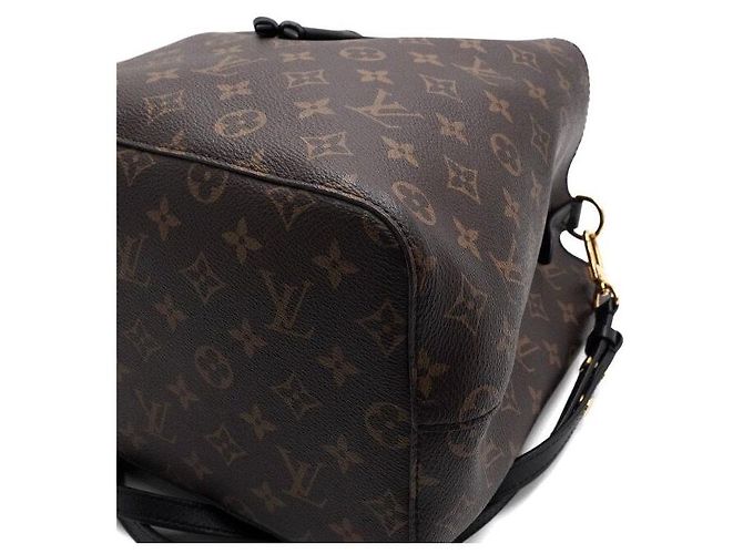 Louis Vuitton Borsa a tracolla a secchiello NéoNoé MM Monogram Black - vista 10