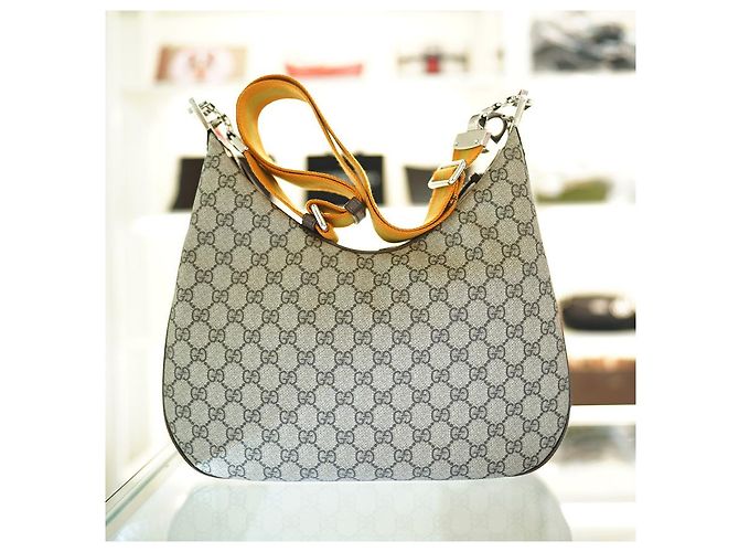Gucci Borsa a Spalla Medium in Tela Beige Marrone - vista 10