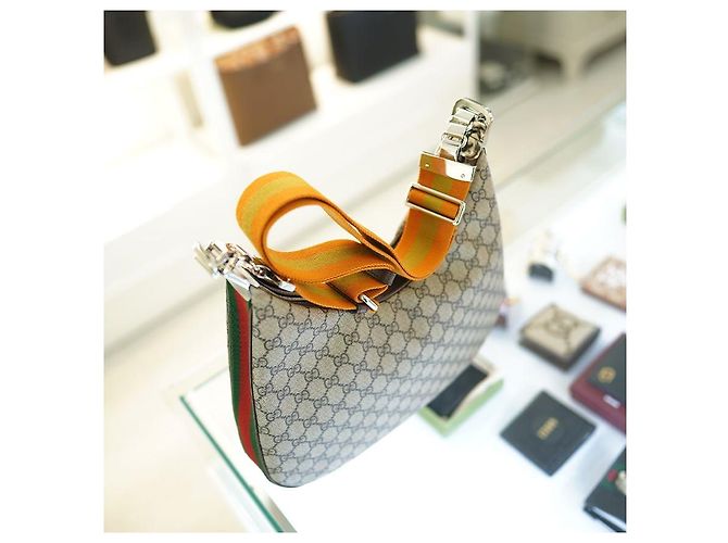 Gucci Borsa a Spalla Medium in Tela Beige Marrone - vista 3
