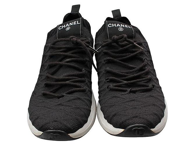 Chanel Schwarze Strick-Sneaker - Ansicht 2