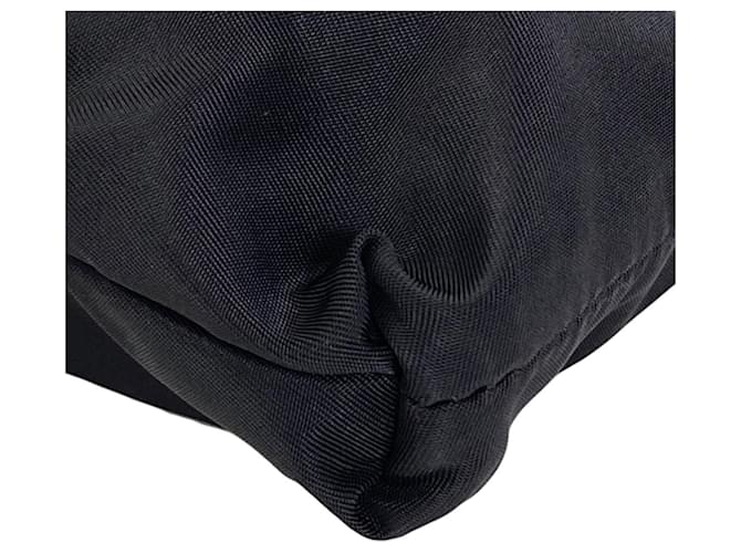 Borsa in nylon nero e pelle Prada - vista 19